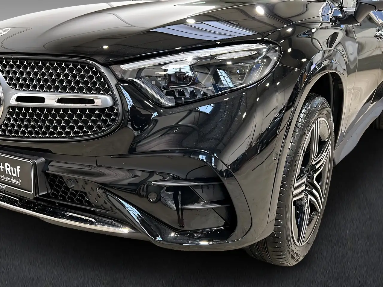 Mercedes-Benz GLC 300 3