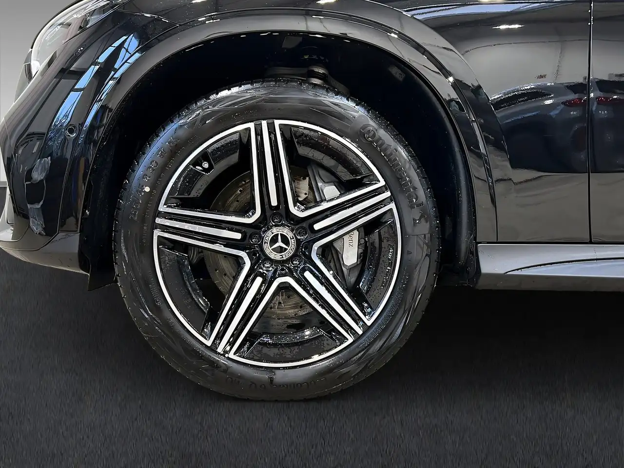 Mercedes-Benz GLC 300 7