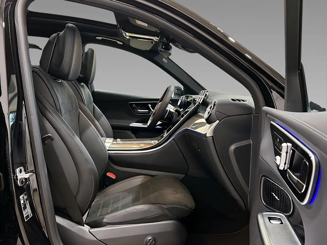 Mercedes-Benz GLC 300 14