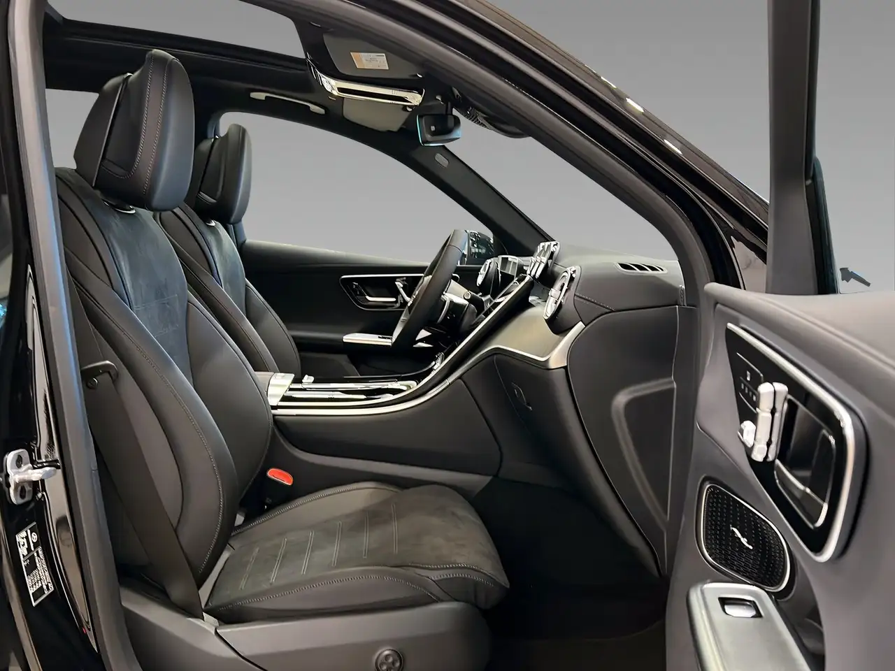 Mercedes-Benz GLC 220 14