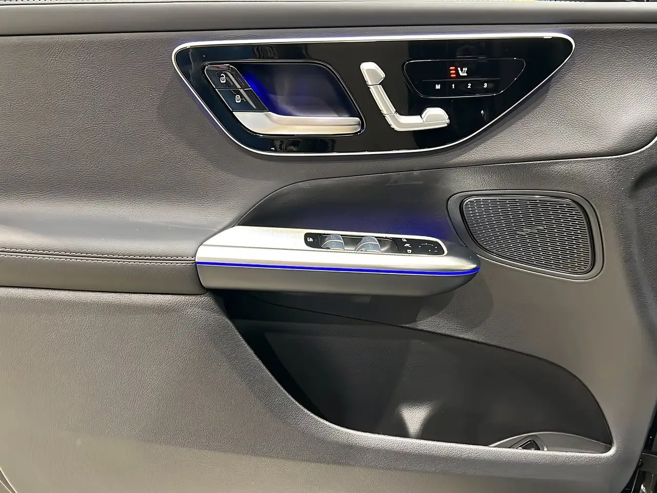 Mercedes-Benz GLC 220 12