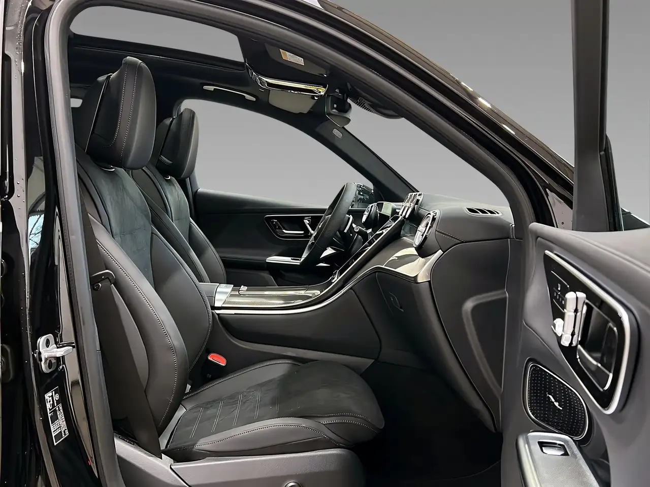 Mercedes-Benz GLC 300 14