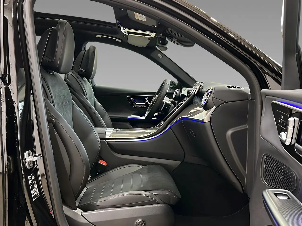 Mercedes-Benz GLC 220 14