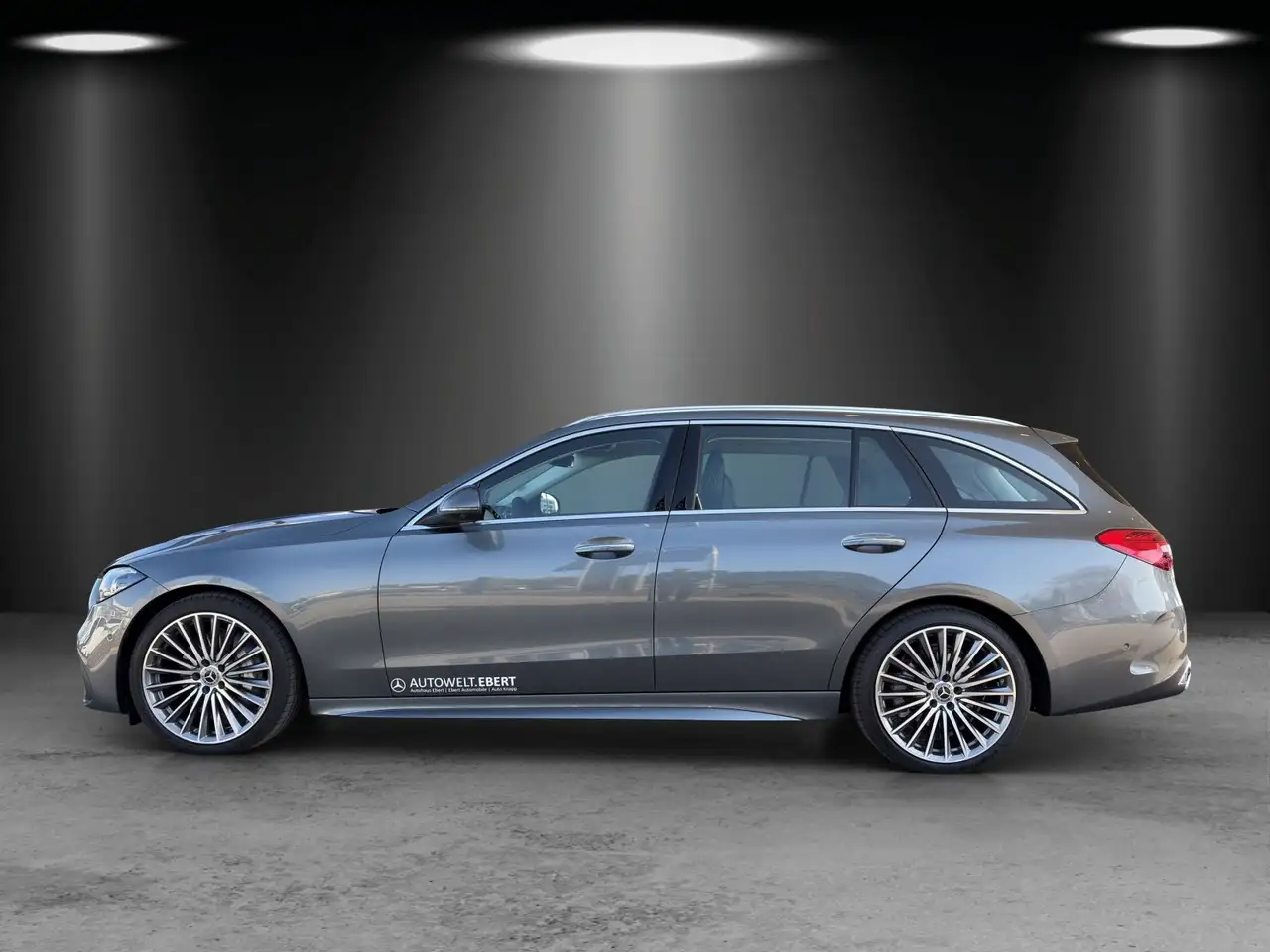 Mercedes-Benz C 300 2
