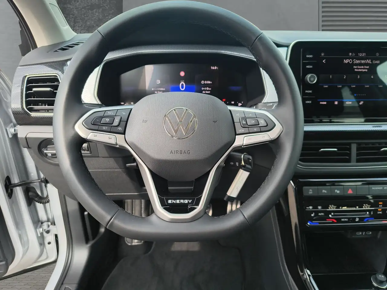 Volkswagen T-Cross 9