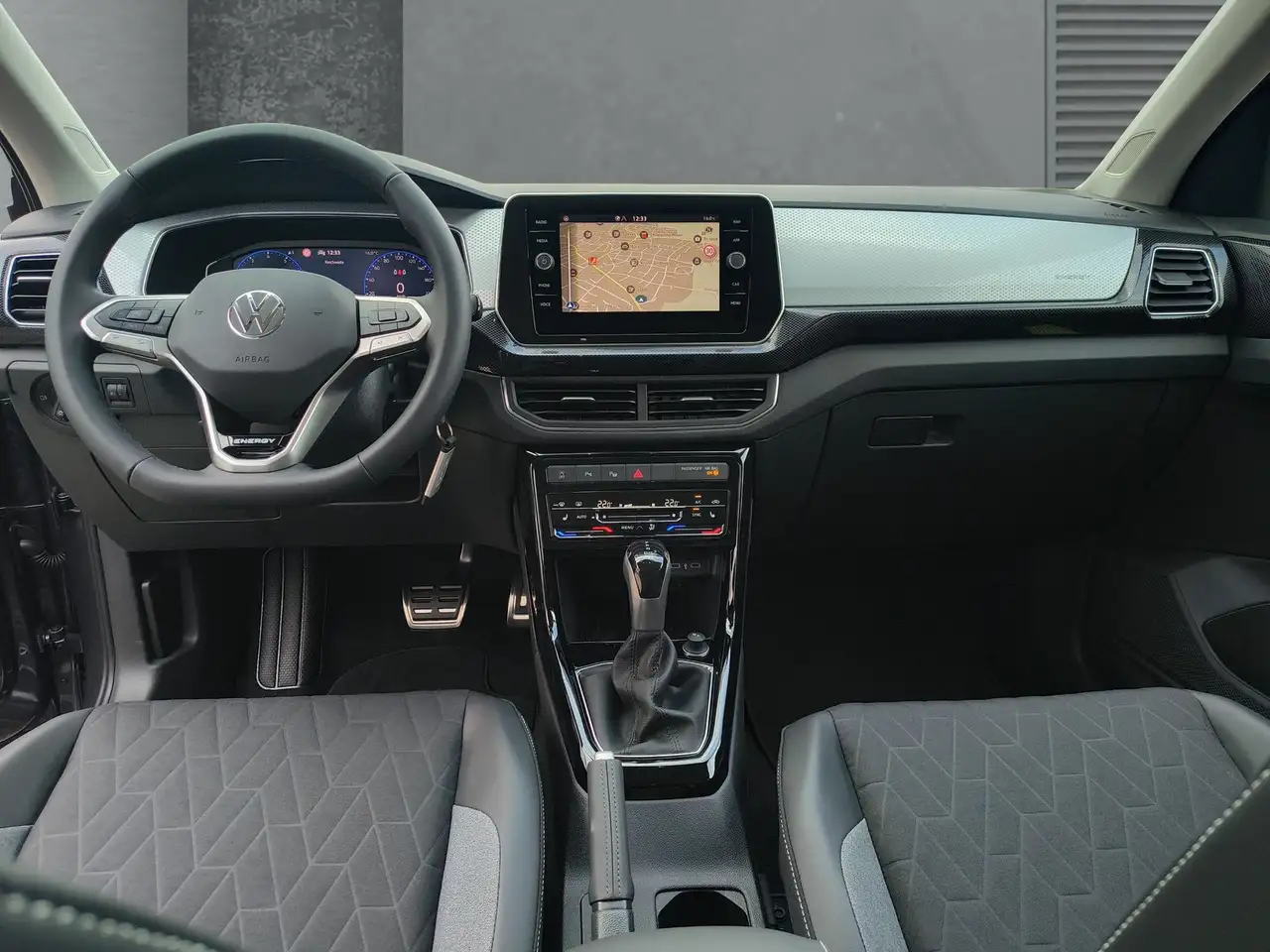 Volkswagen T-Cross 8