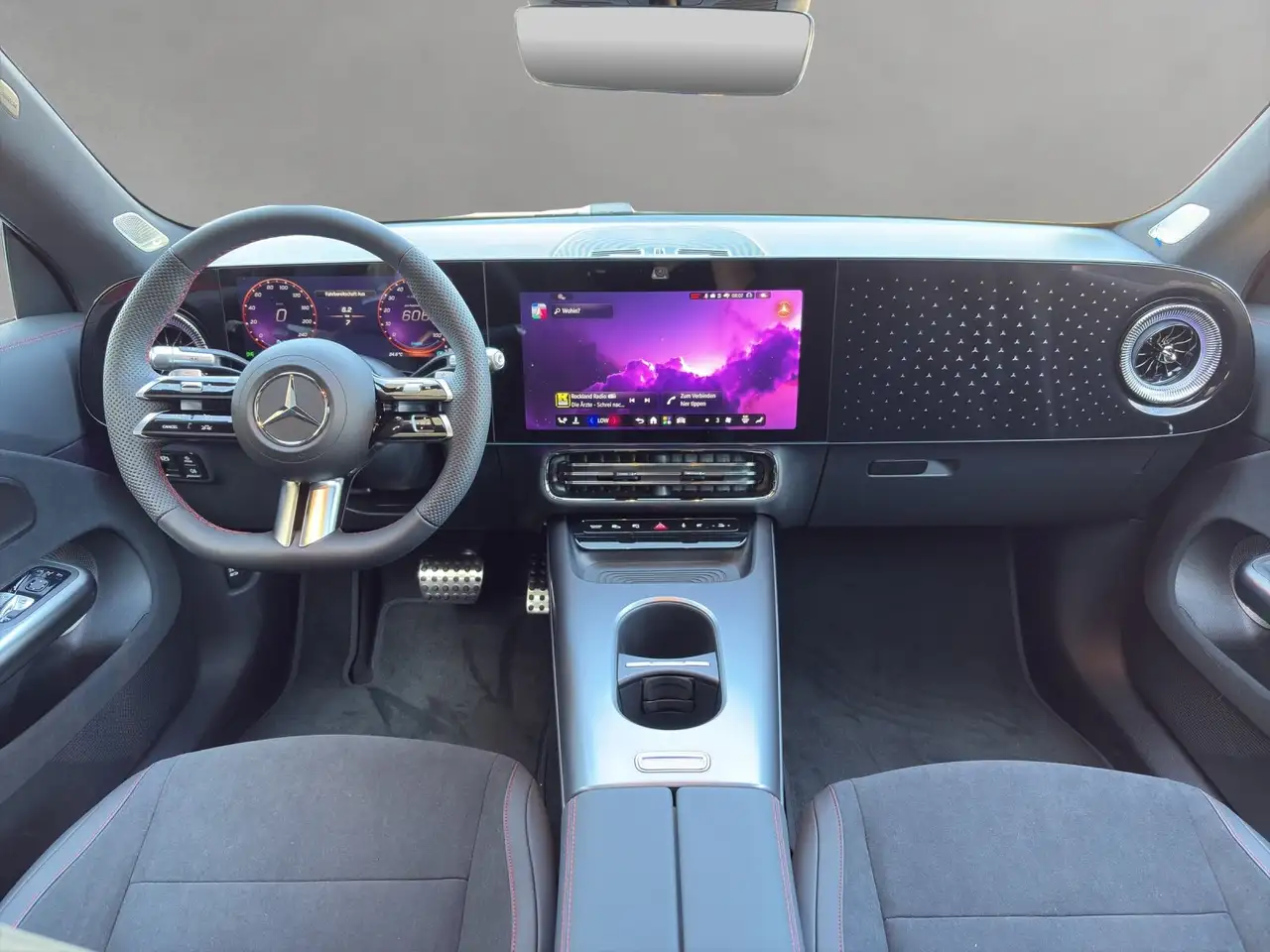 Mercedes-Benz CLA 250 11