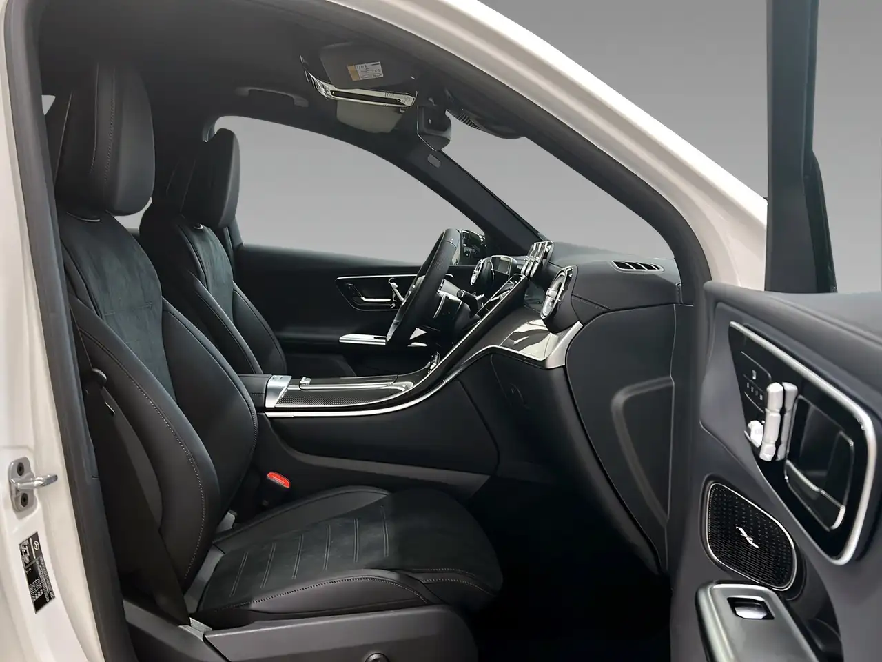 Mercedes-Benz GLC 220 14