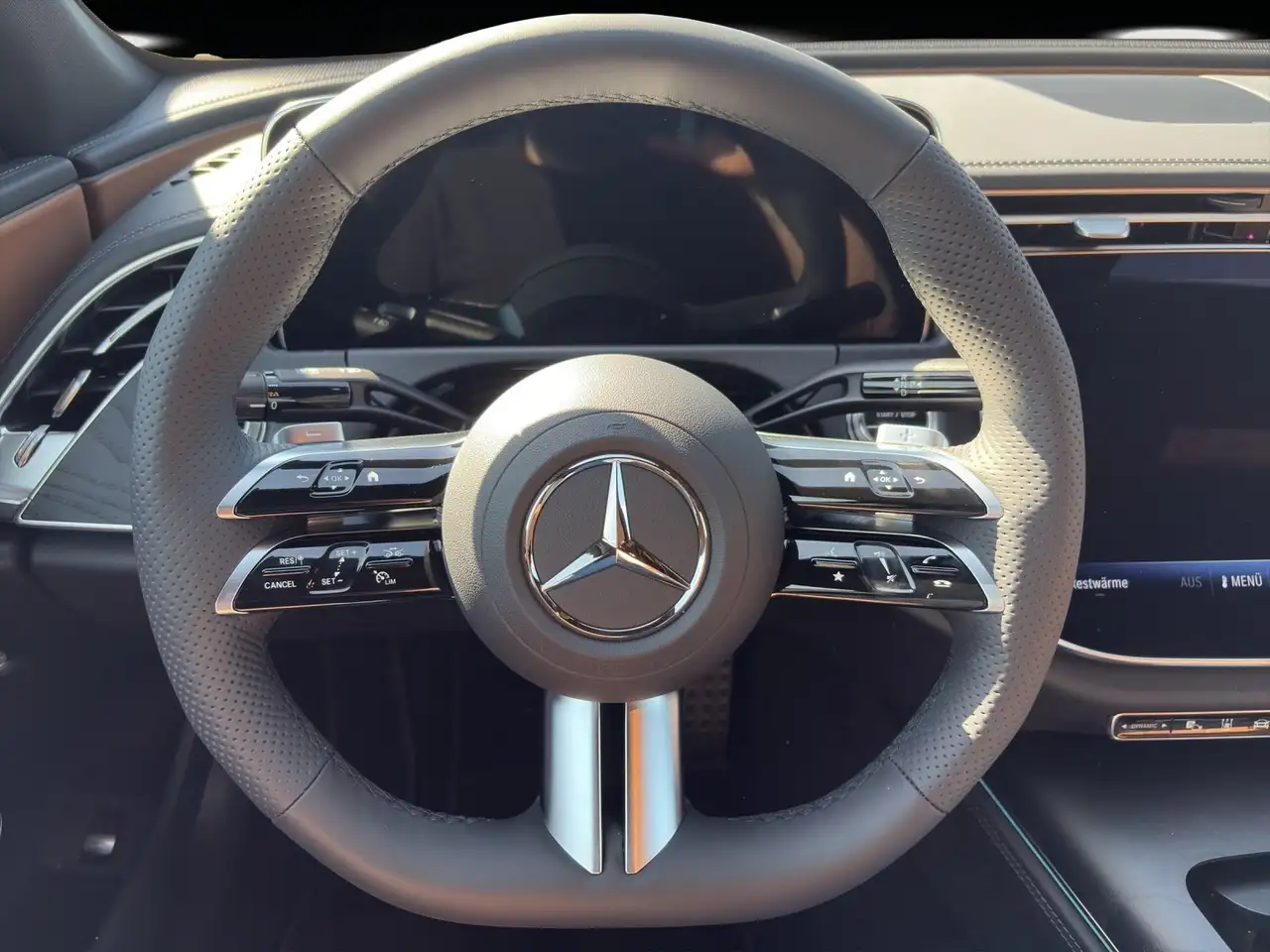 Mercedes-Benz E 450 11