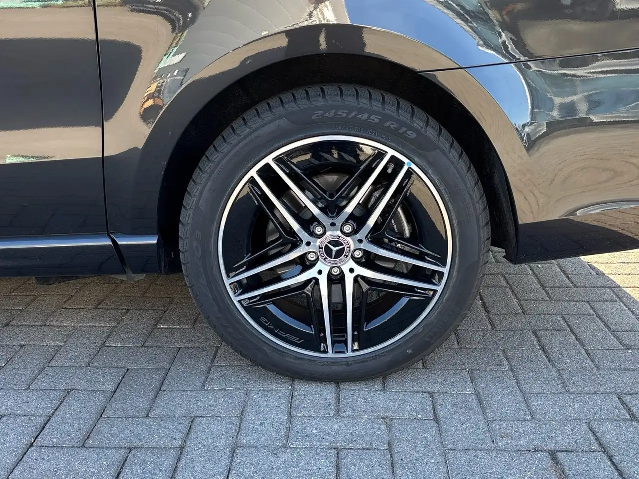 Mercedes-Benz V 300 8
