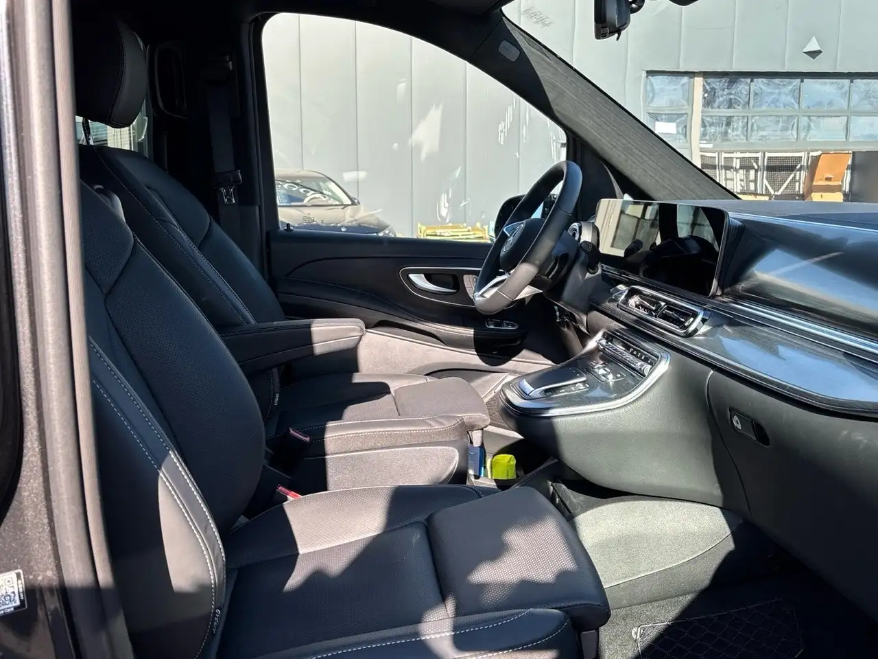 Mercedes-Benz V 300 13