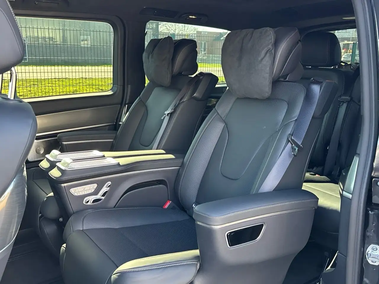 Mercedes-Benz V 300 14