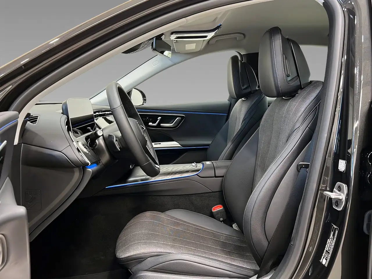 Mercedes-Benz E 200 7