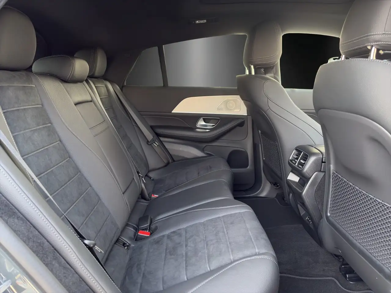 Mercedes-Benz GLE 400 10