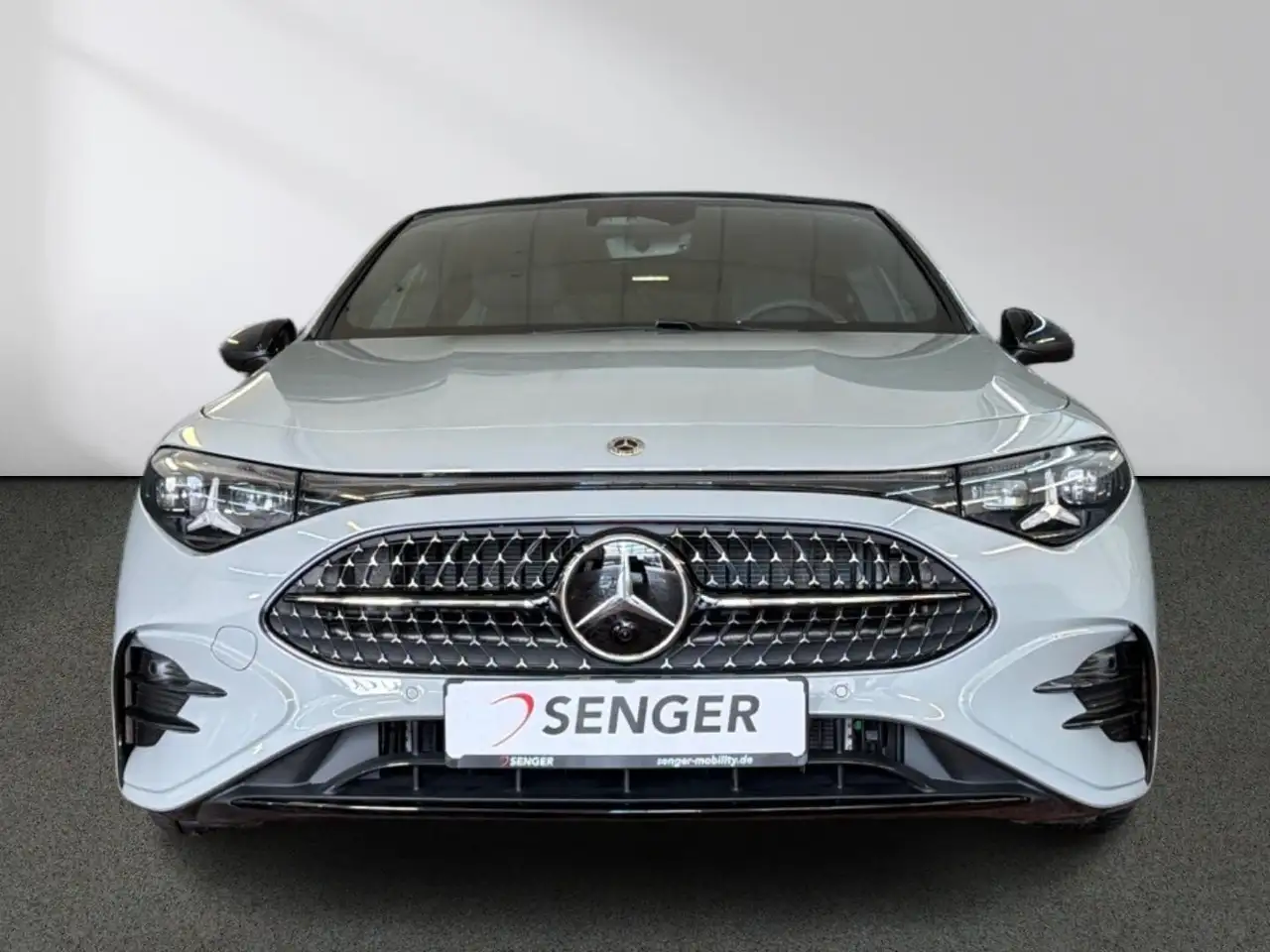 Mercedes-Benz CLA 200 5