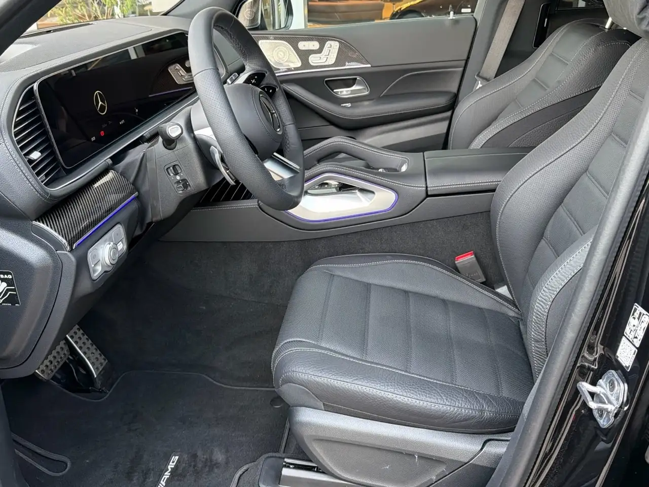 Mercedes-Benz GLS 580 12