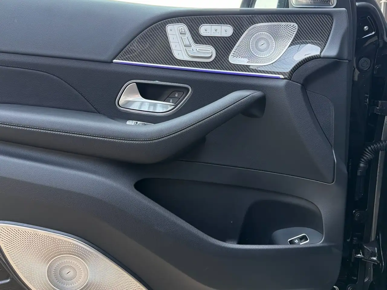 Mercedes-Benz GLS 580 15