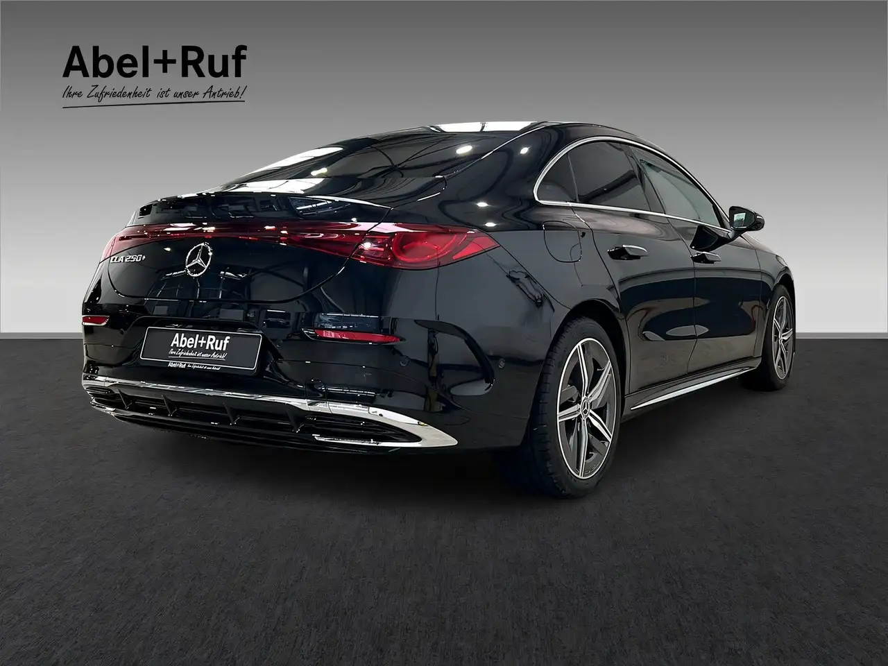 Mercedes-Benz CLA 250 5