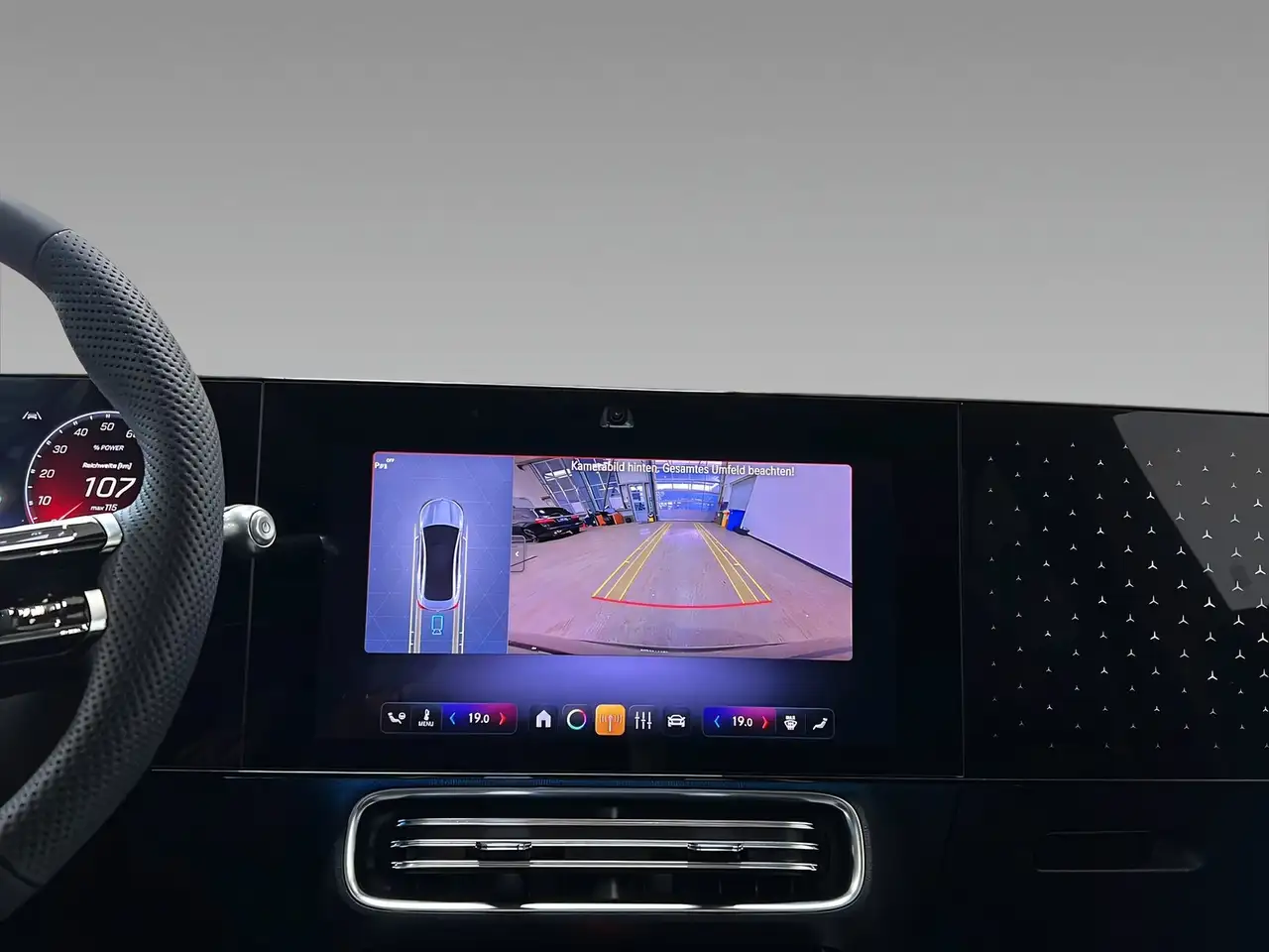 Mercedes-Benz CLA 250 11