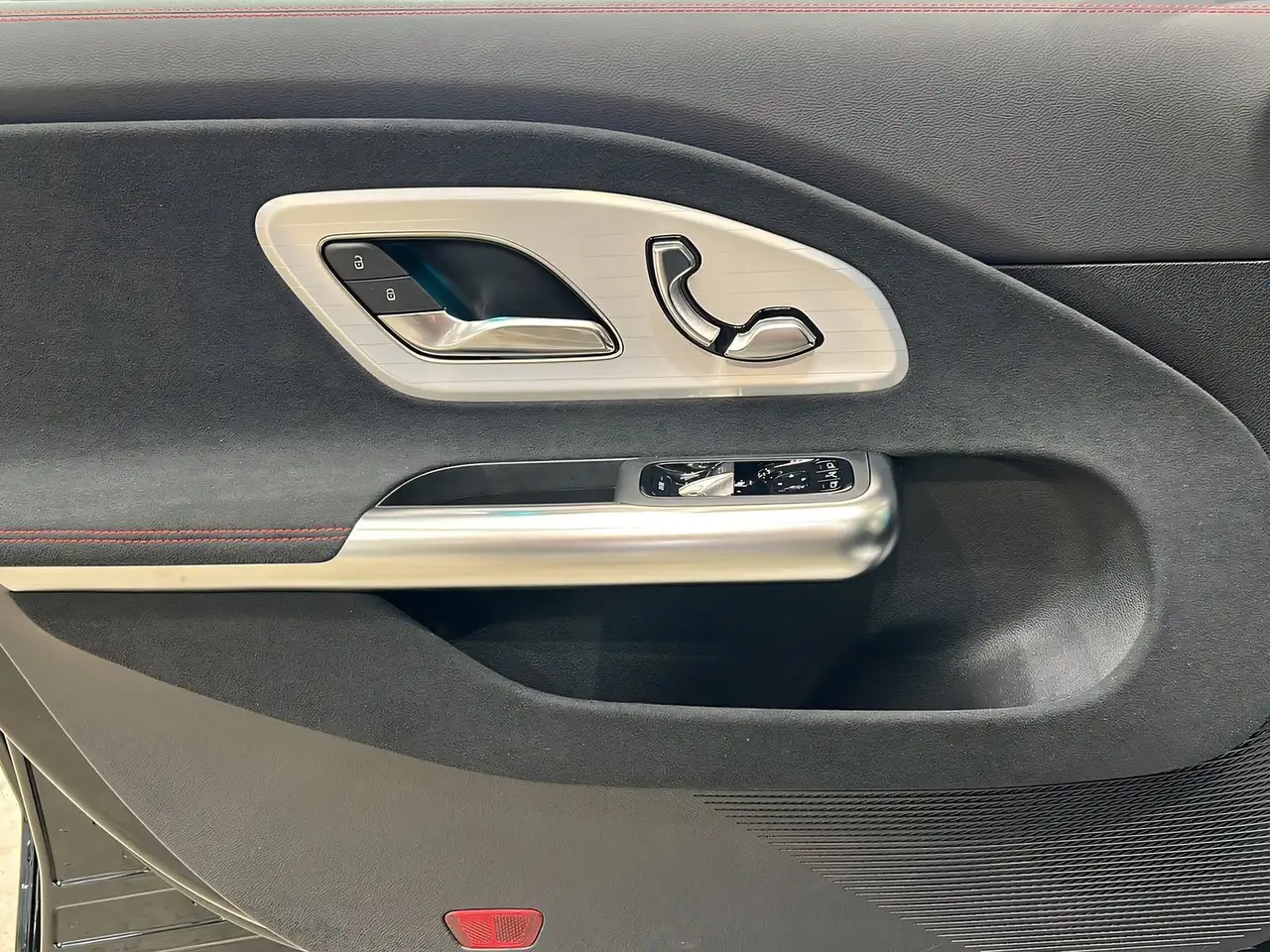 Mercedes-Benz CLA 250 13