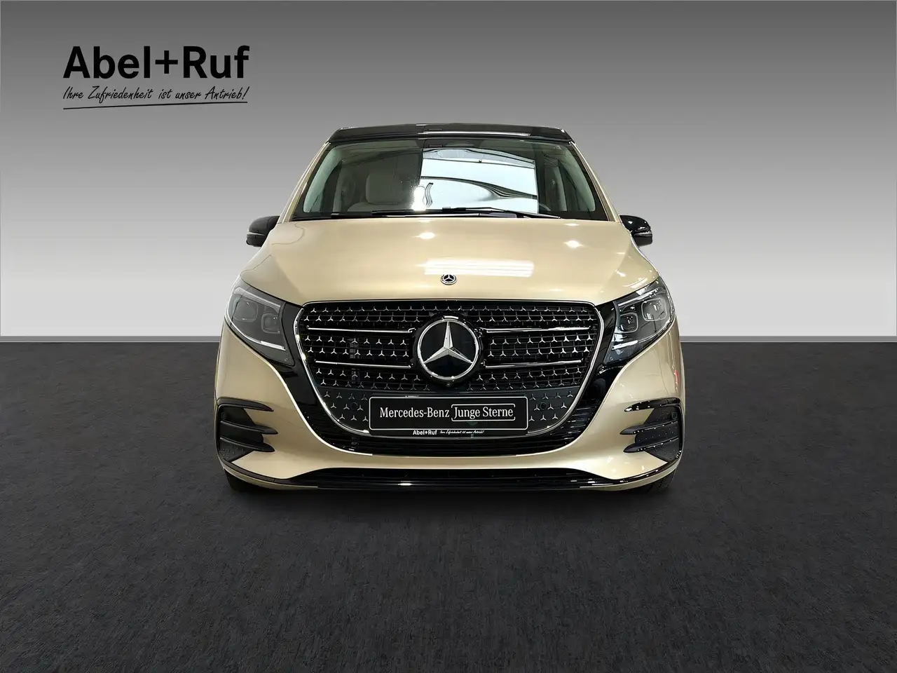 Mercedes-Benz Marco 2