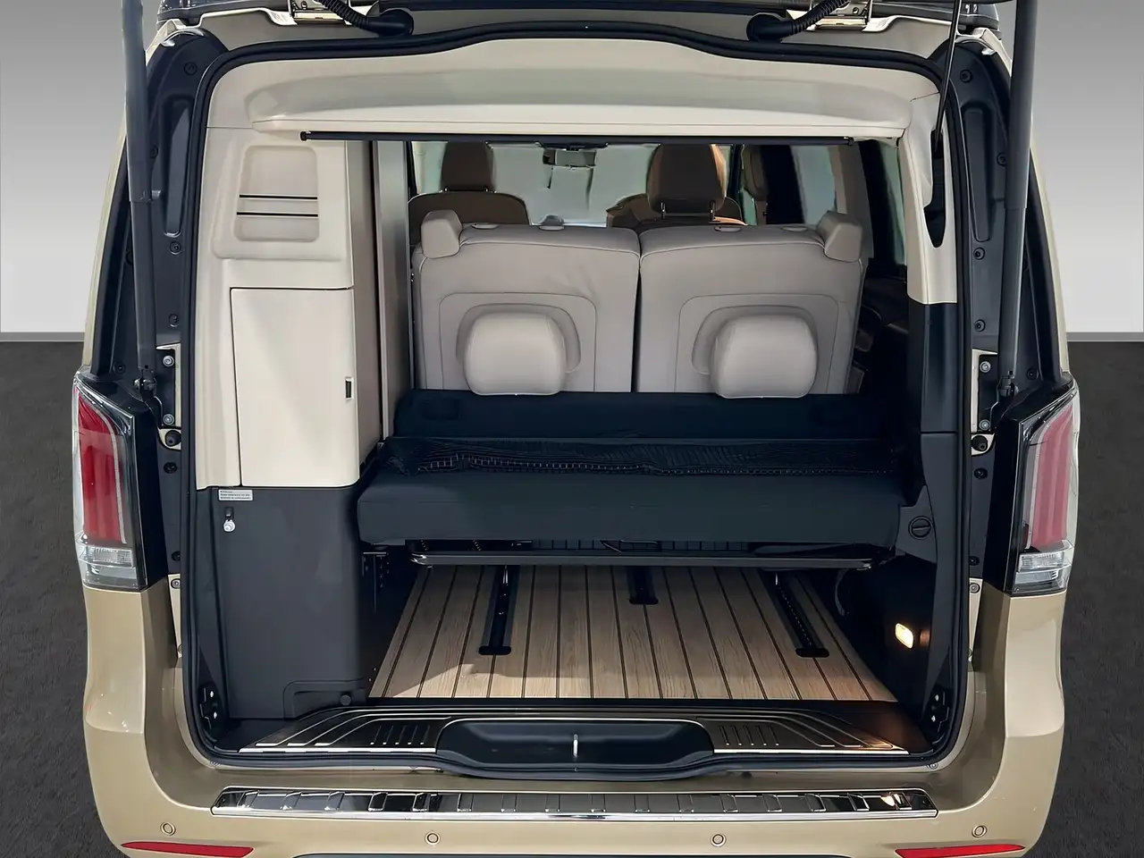 Mercedes-Benz Marco 7