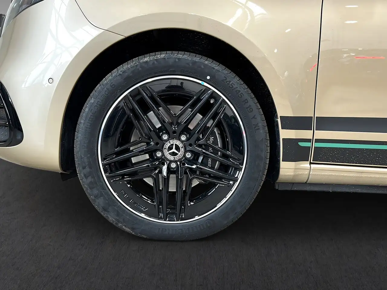 Mercedes-Benz Marco 8