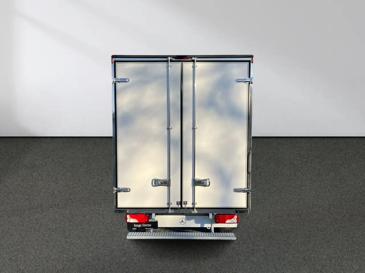 Mercedes-Benz Sprinter 317 6
