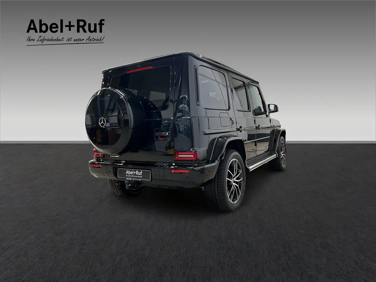 Mercedes-Benz G 450 5