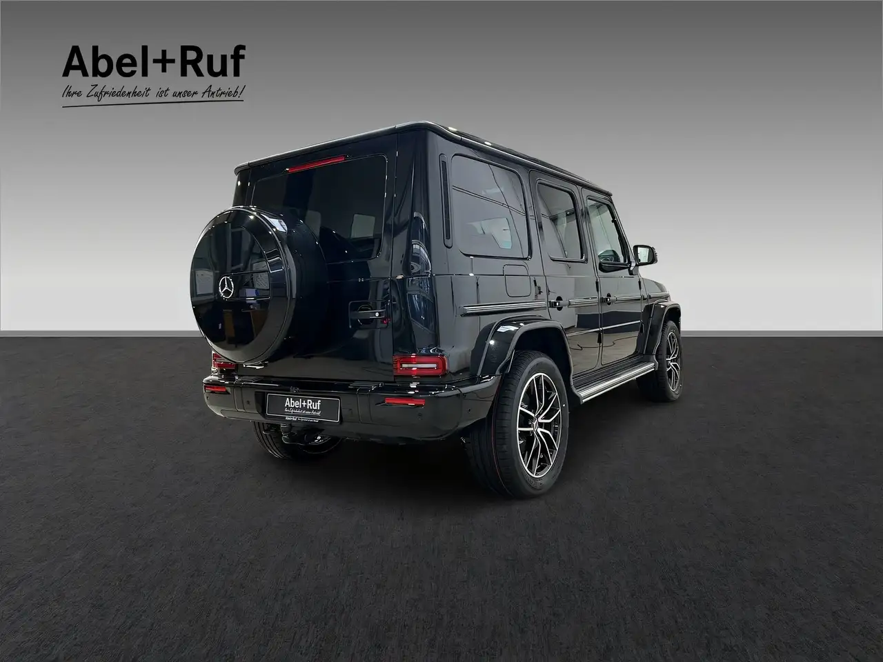 Mercedes-Benz G 450 5