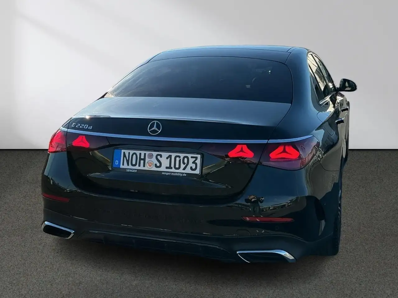 Mercedes-Benz E 220 4