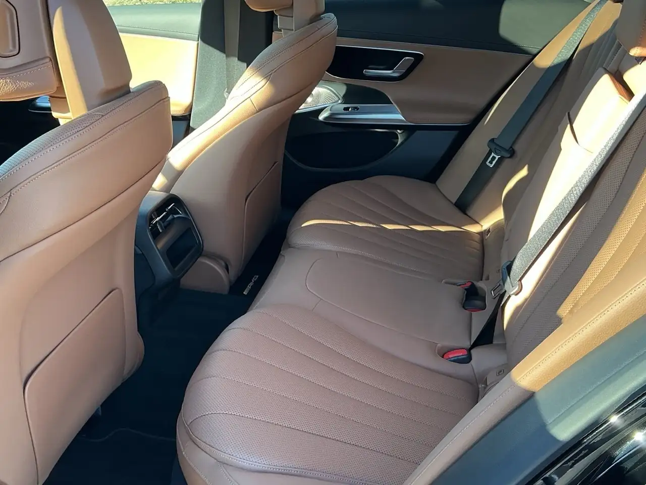 Mercedes-Benz E 220 14