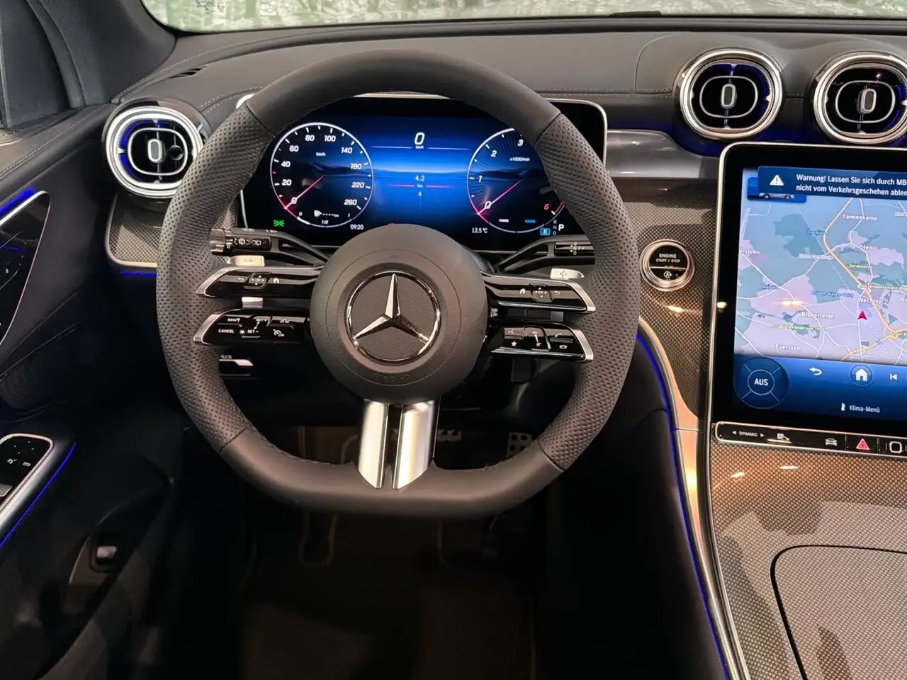 Mercedes-Benz GLC 220 9