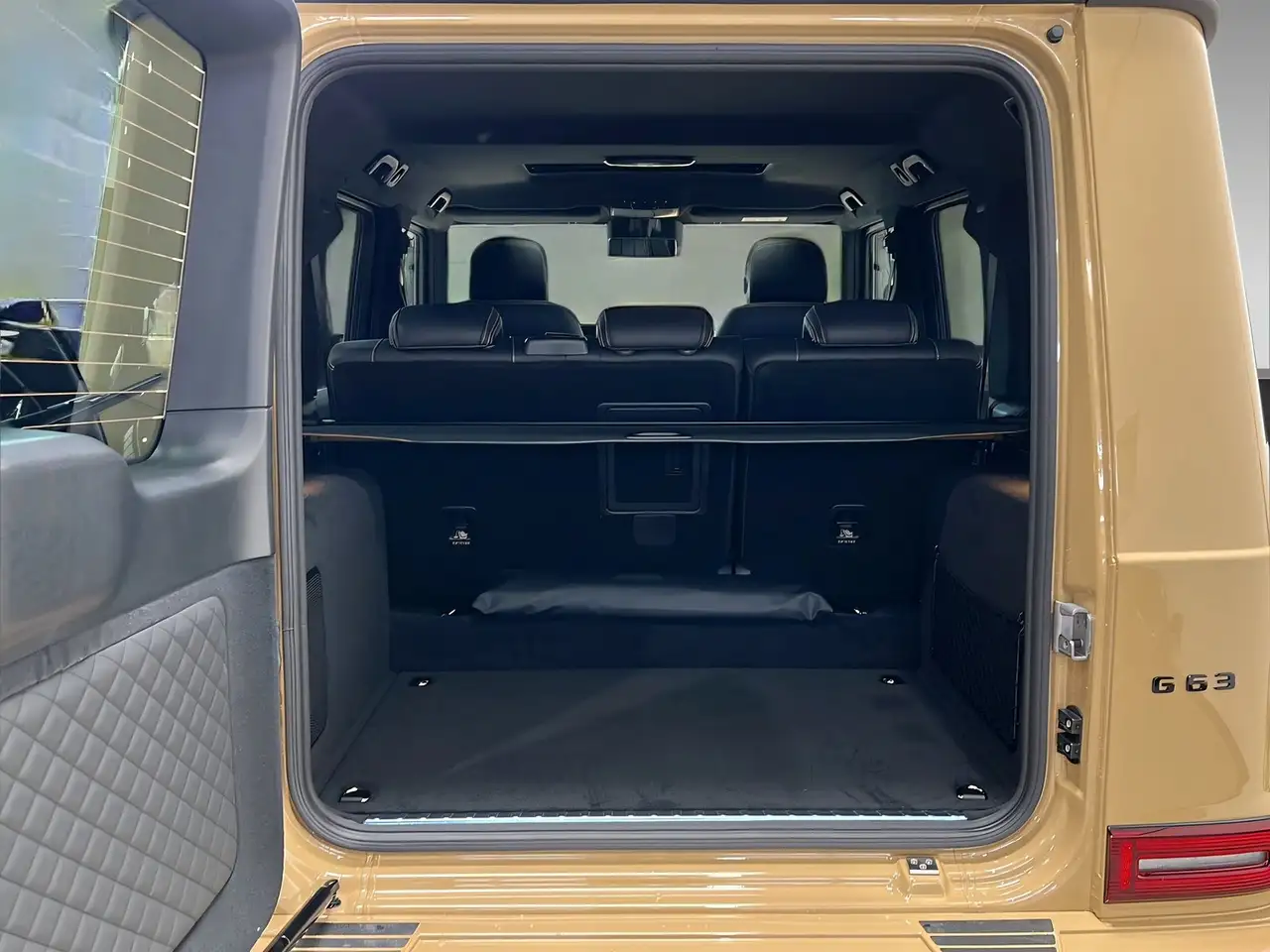 Mercedes-Benz G 63 6