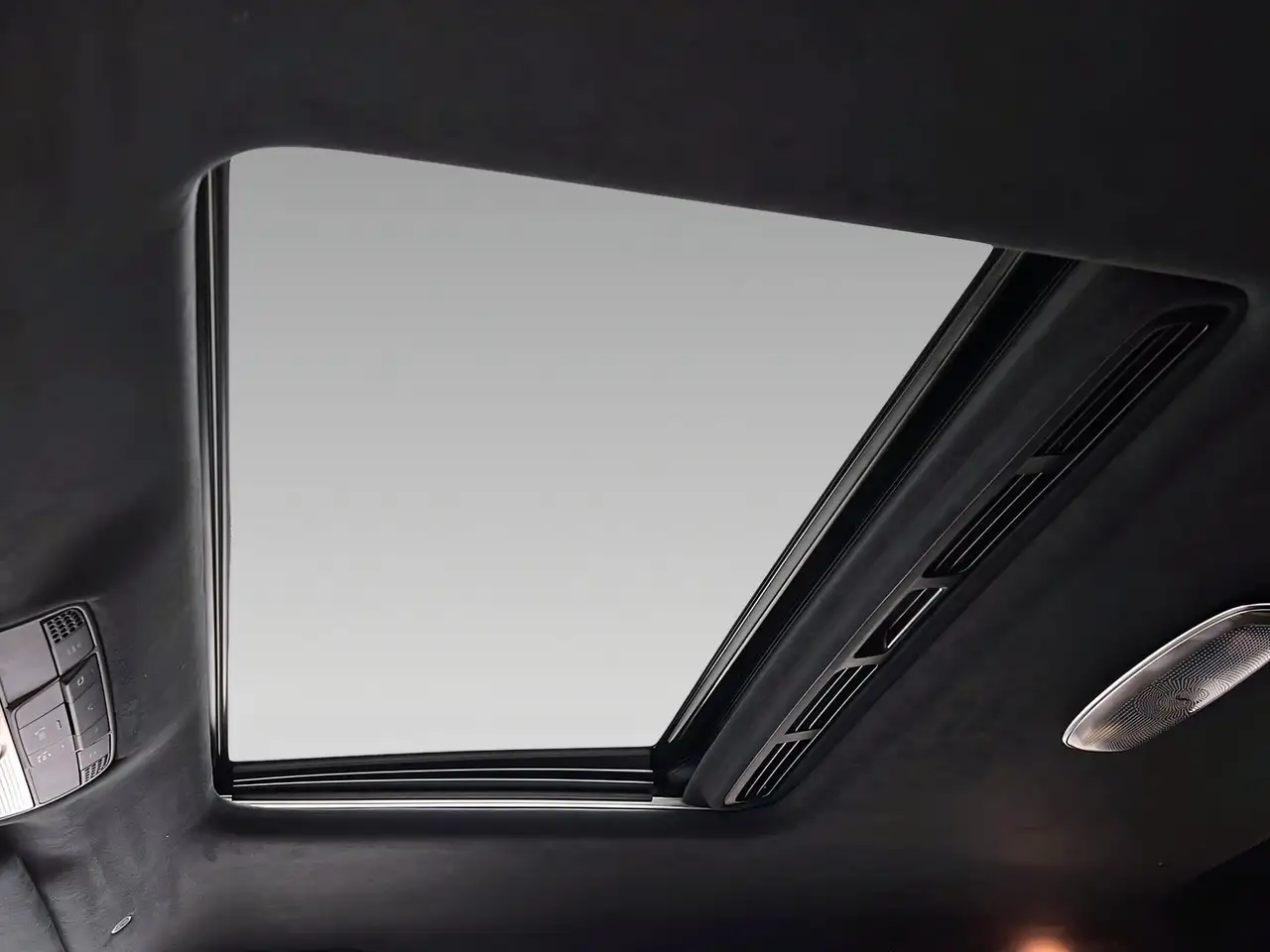 Mercedes-Benz G 63 12