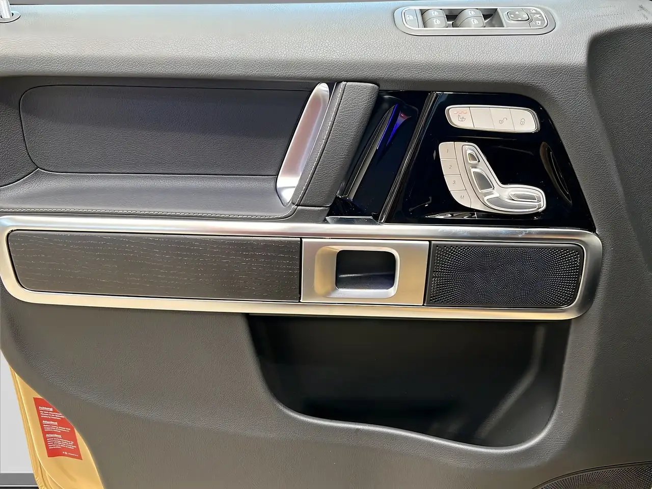 Mercedes-Benz G 450 13