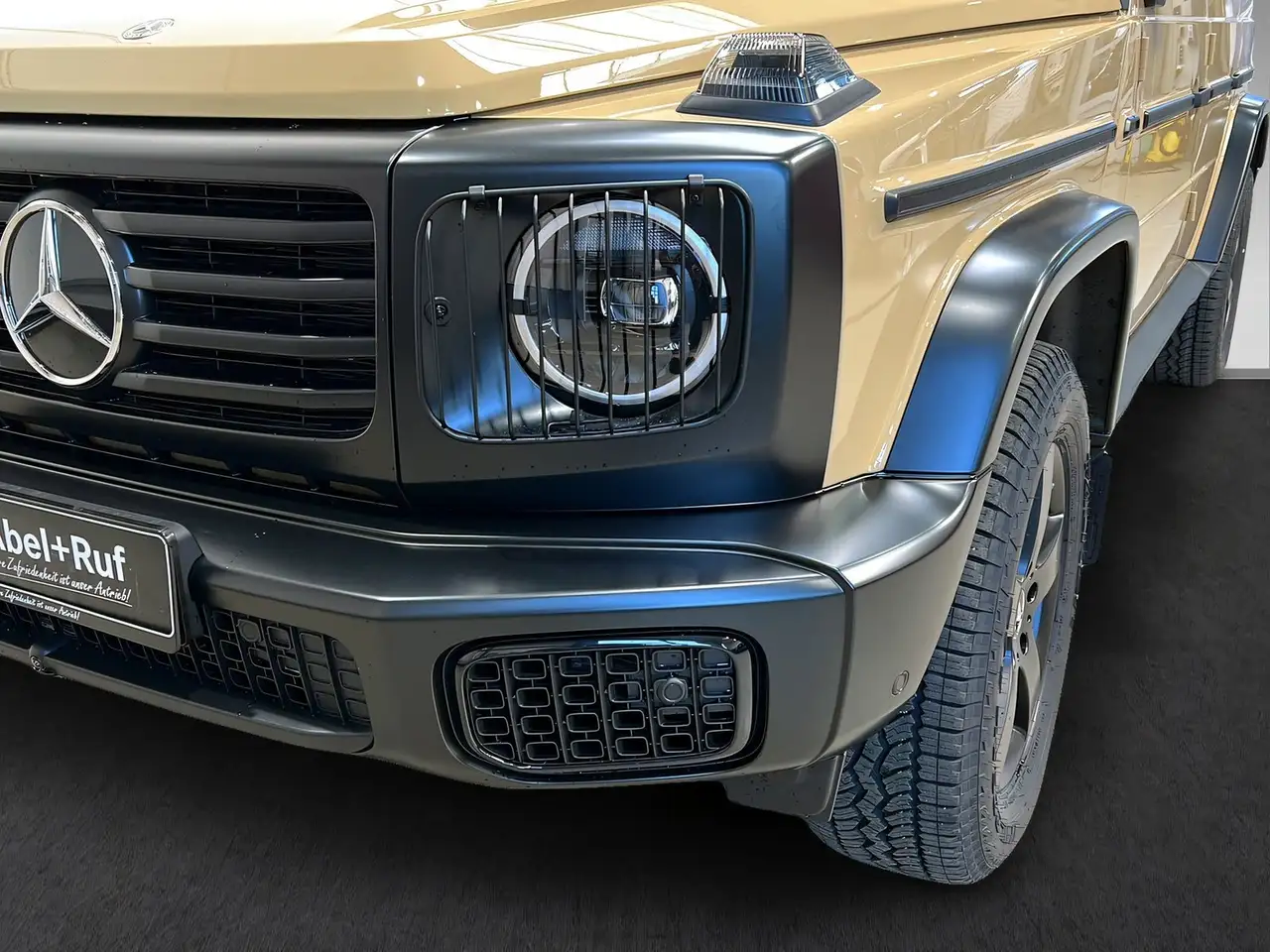Mercedes-Benz G 450 15
