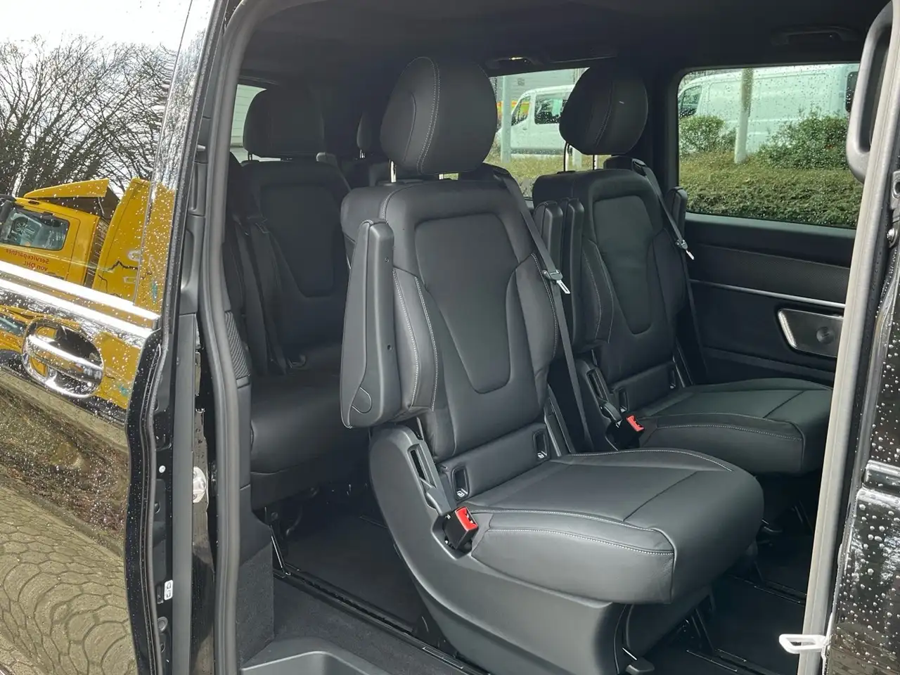 Mercedes-Benz V 300 13