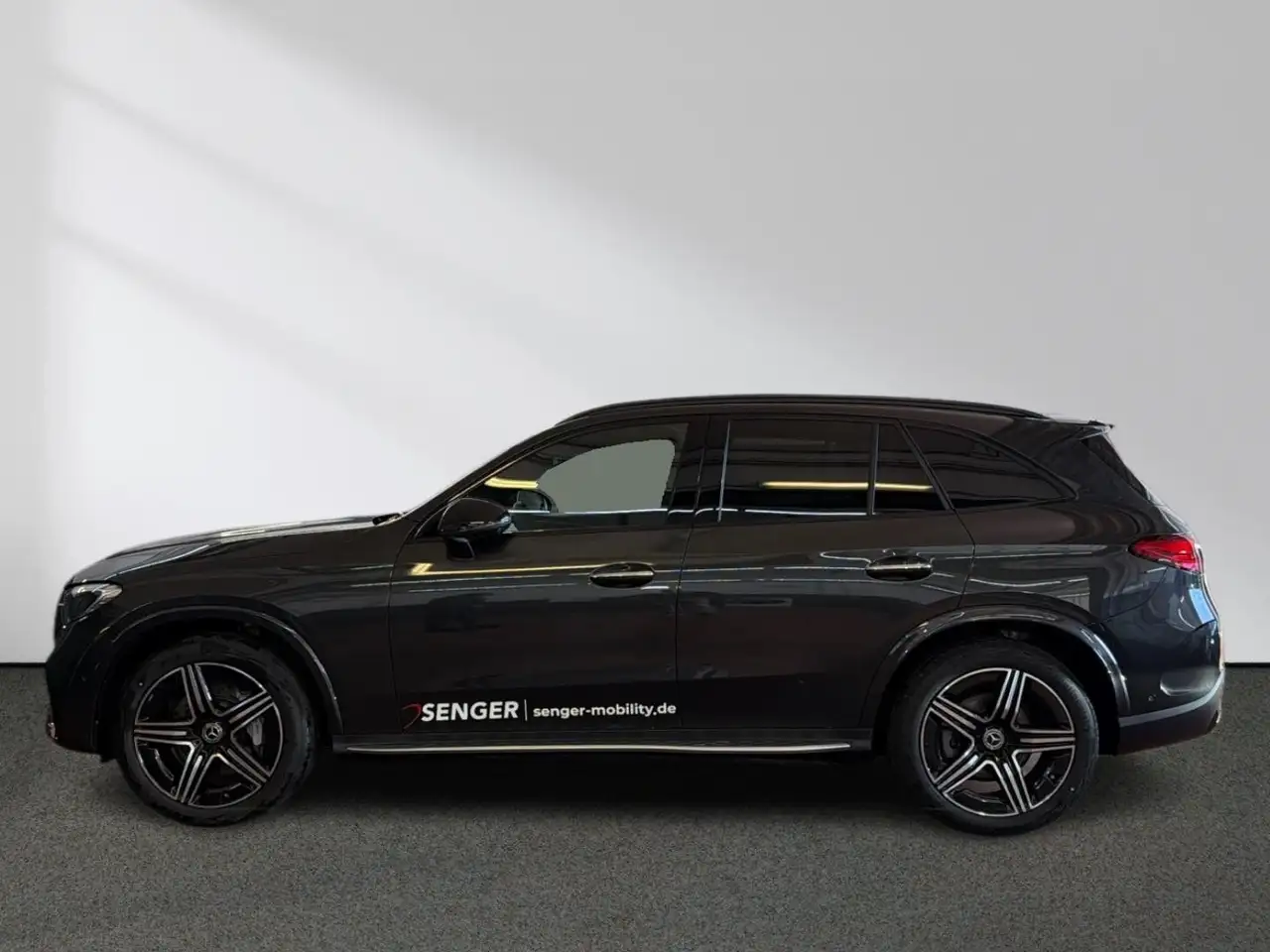Mercedes-Benz GLC 220 3
