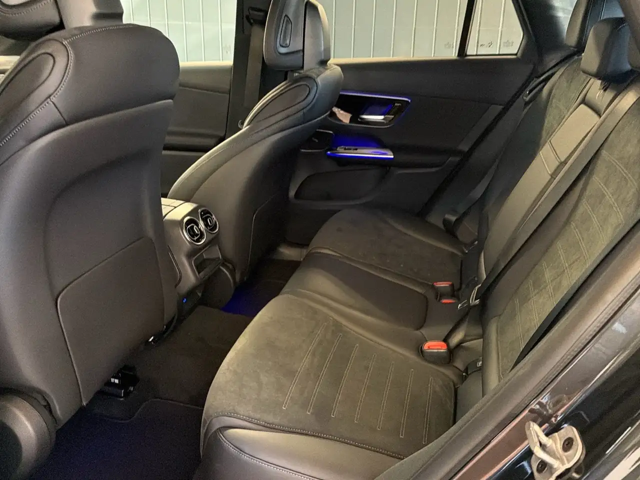 Mercedes-Benz GLC 220 14