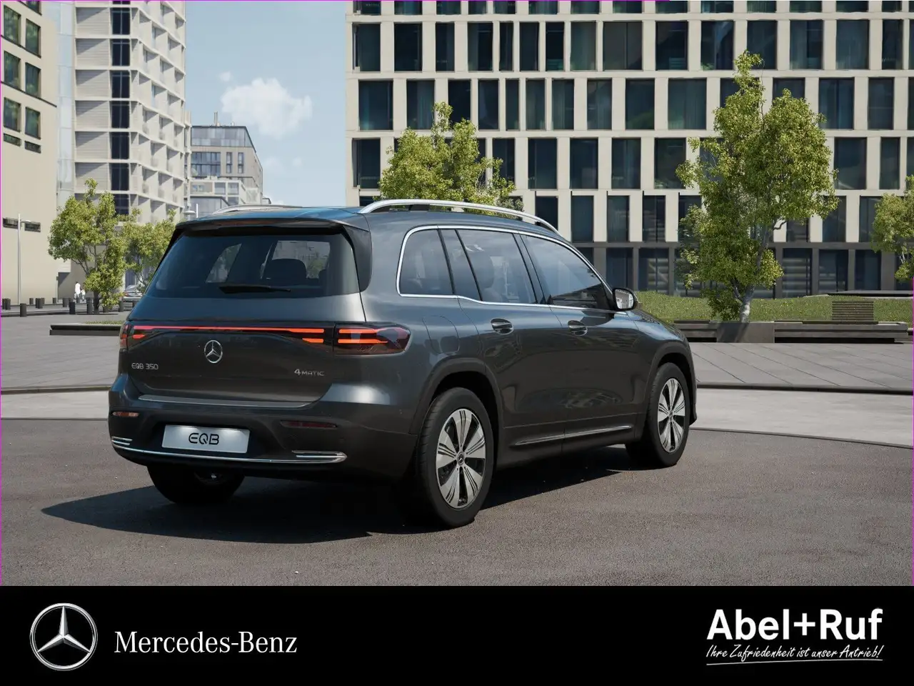 Mercedes-Benz EQB 350 4