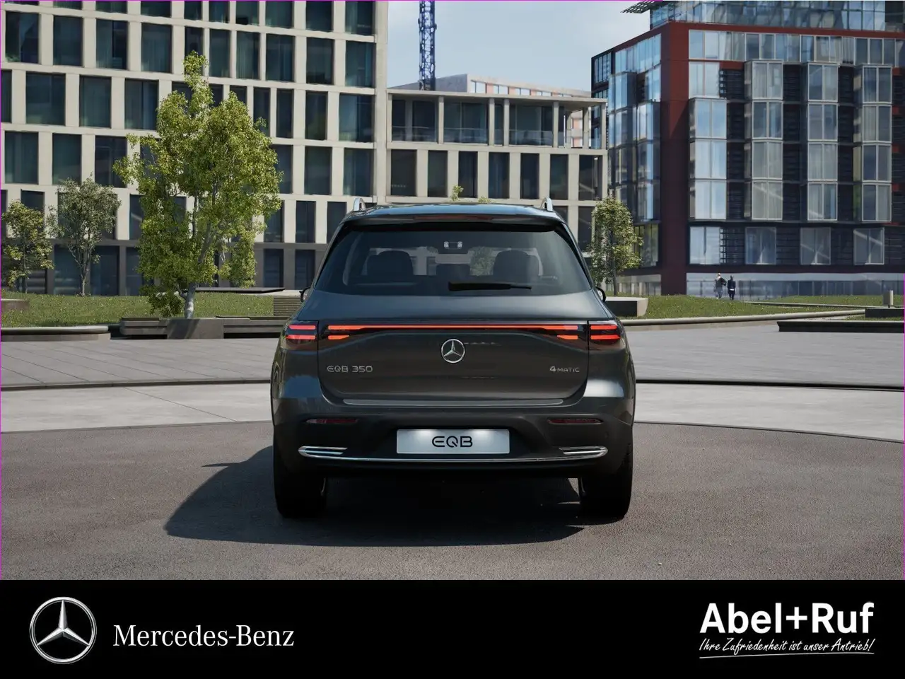 Mercedes-Benz EQB 350 5