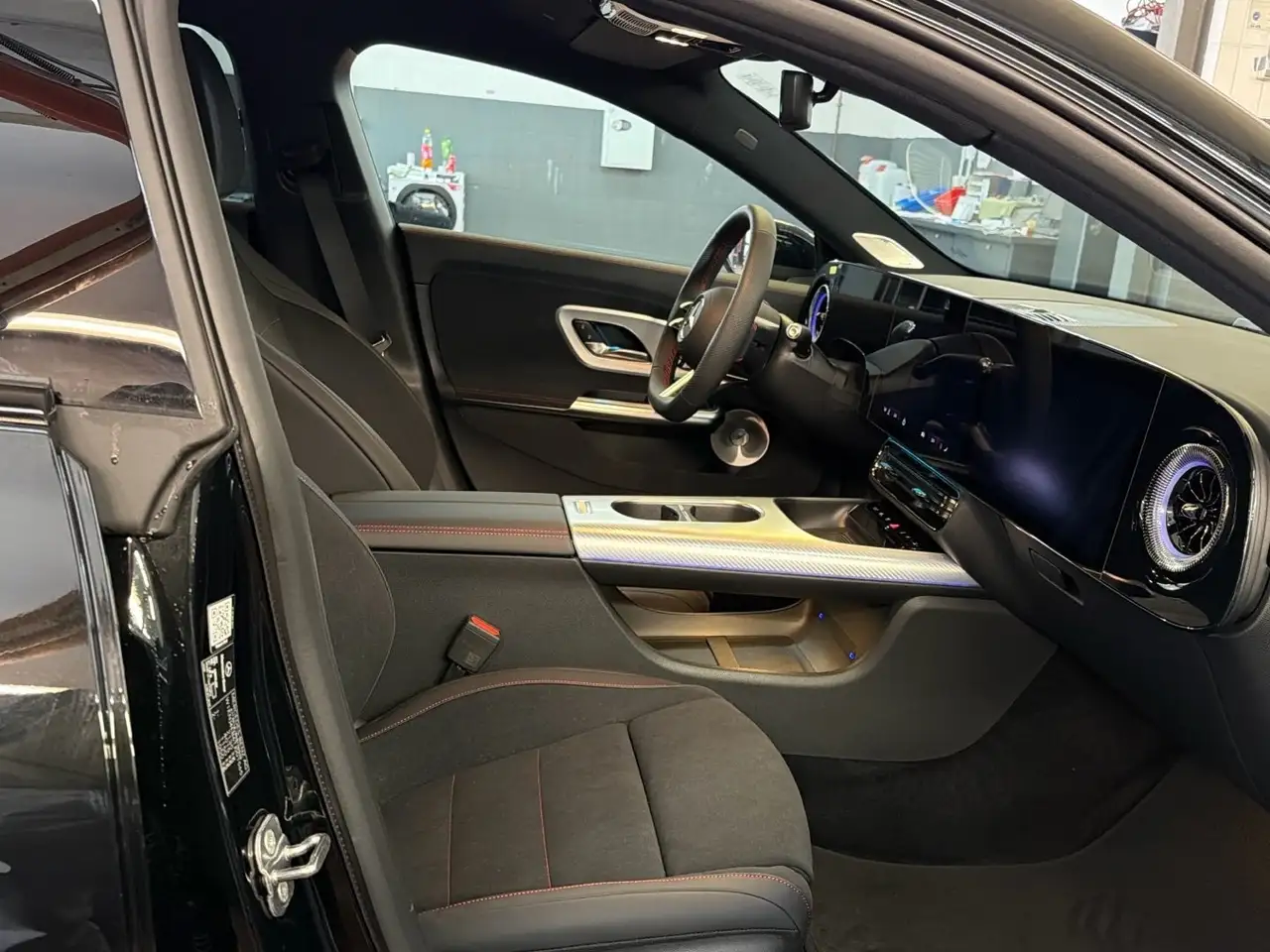 Mercedes-Benz CLA 200 13