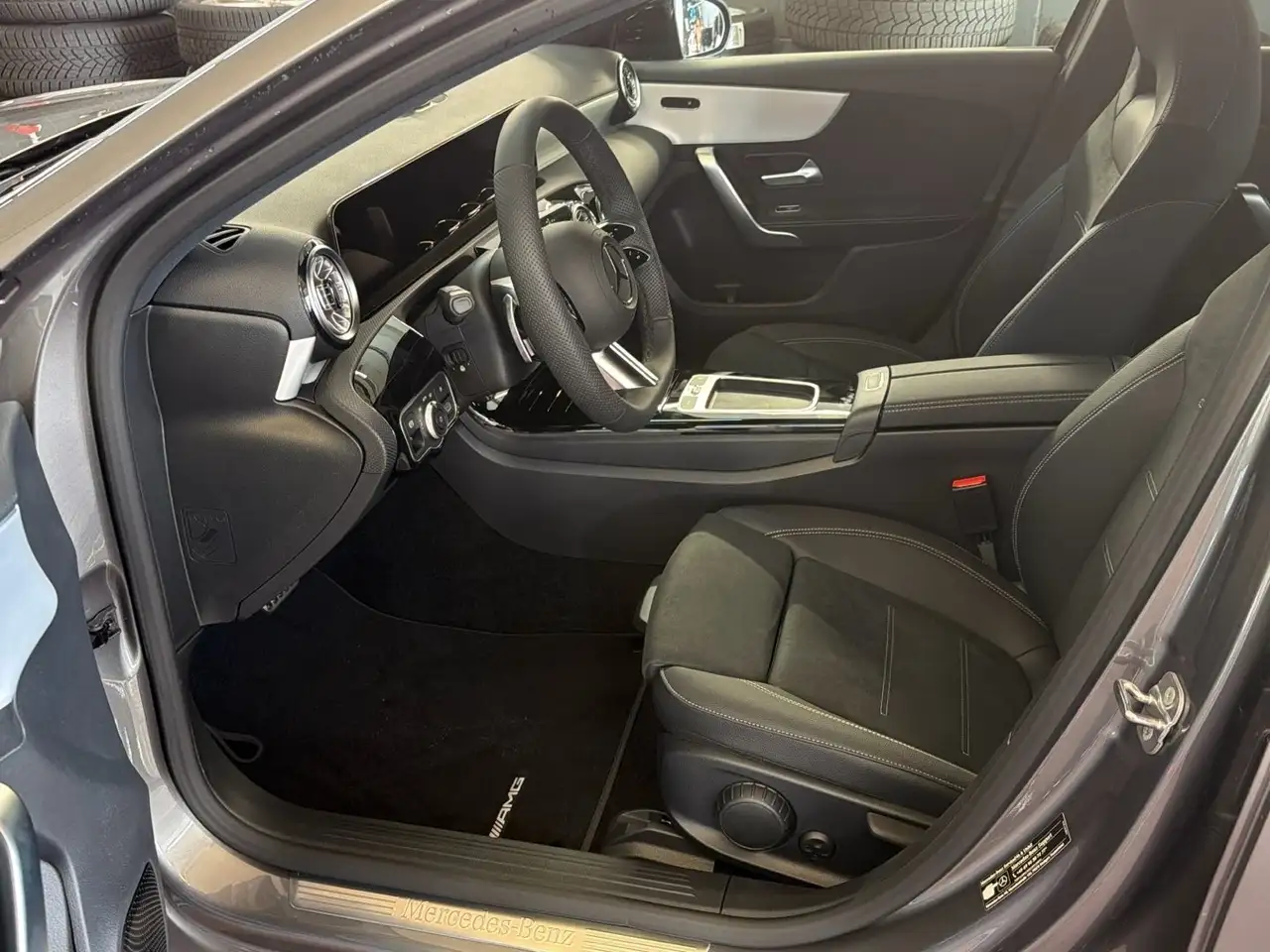 Mercedes-Benz A 200 12