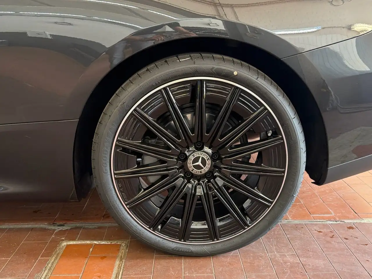 Mercedes-Benz CLE 200 8