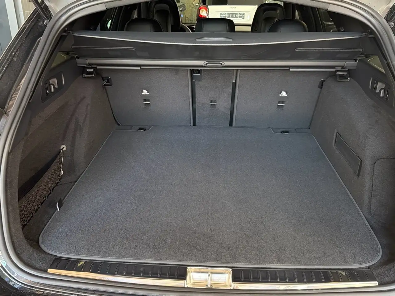 Mercedes-Benz E 450 16