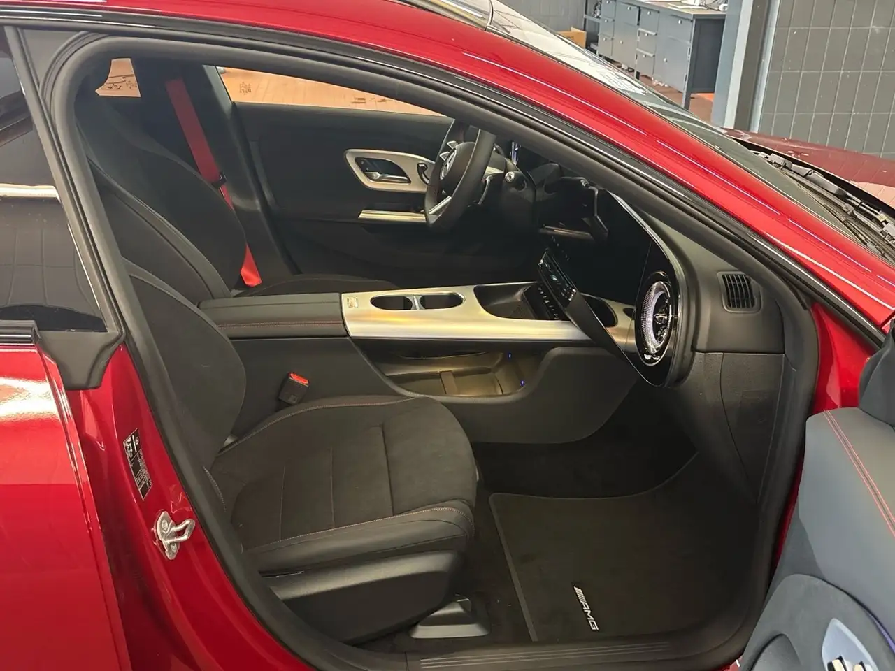 Mercedes-Benz CLA 250 13