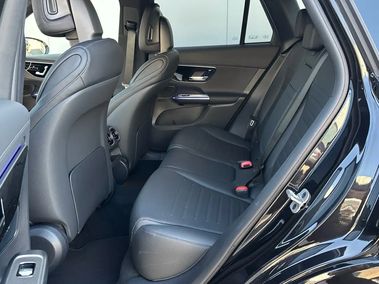 Mercedes-Benz GLC 200 14