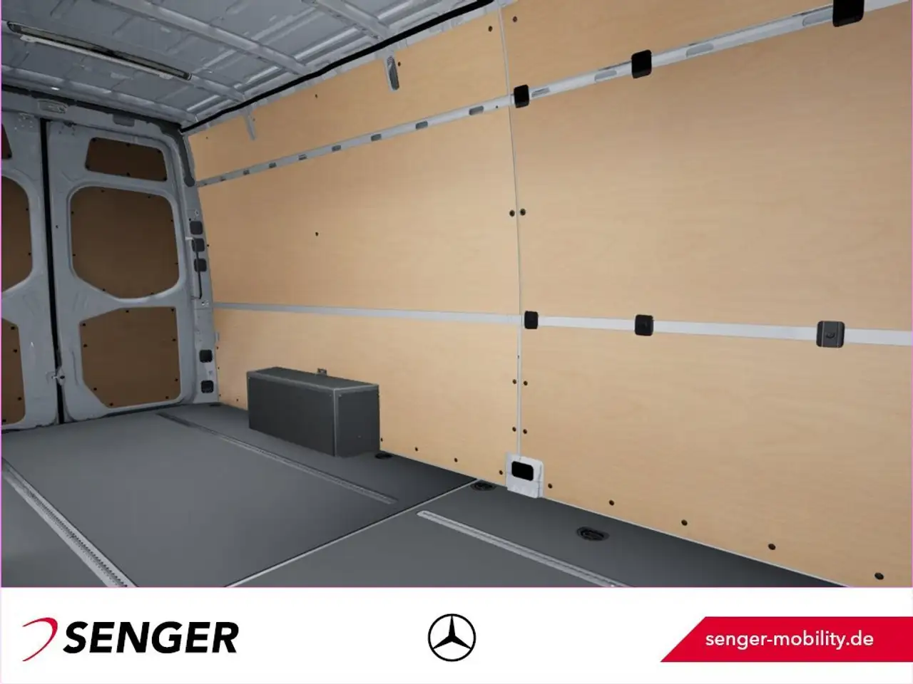 Mercedes-Benz Sprinter 317 9