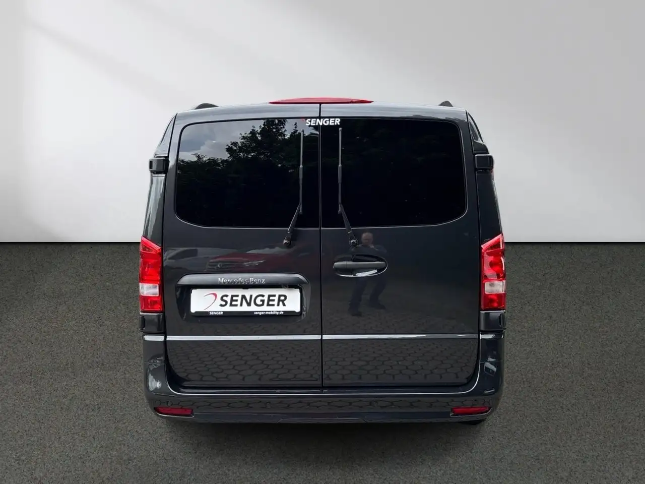 Mercedes-Benz Vito 124 6
